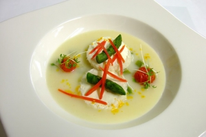 Cream of asparagus soup