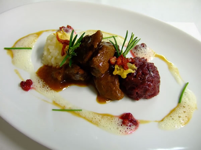 cerf-goulash